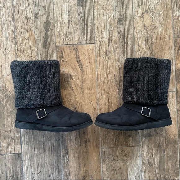 Mossimo Warm Boots - Picture 2 of 8